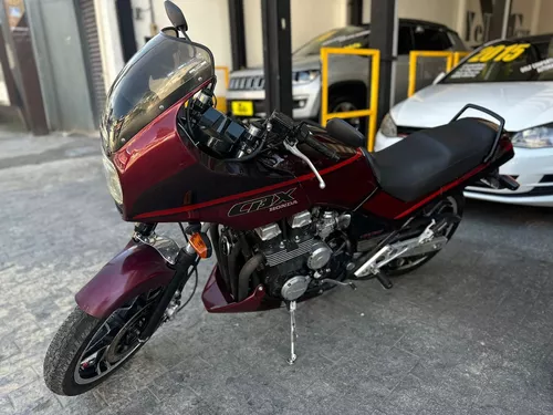 CBX 750 Hollywood 87 com 60 mil km - Garagem de Antigos