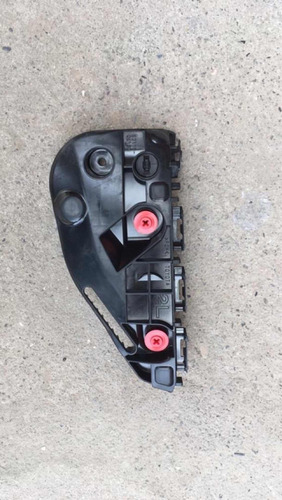 Guia Soporte Defensa Del Lh Toyota Hilux 2017 52116-0k180