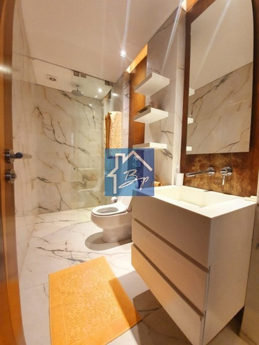Casa De Lujo En Venta Y Alquiler, Barrio Privado, En Primera Línea, Manantiales- Ref: 966