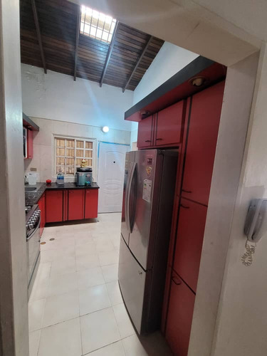 Imagen 9 de 11 de Vendo Casa Oportunidad Sale Hermosa Casa En Venta Ubicada En Zona Tranquila Y Segura La Victoria