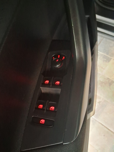 Volkswagen Polo 1.6 16v Msi 5p
