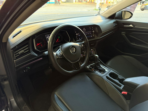 Volkswagen Jetta 1.4 250 Tsi Flex Aut. 4p