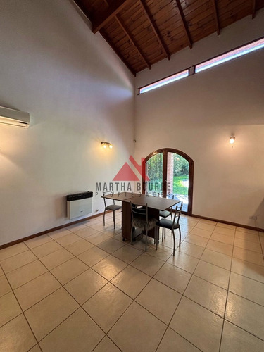 Casa En Venta En Los Quinchos Club De Campo, Pilar, G.b.a. Zona Norte
