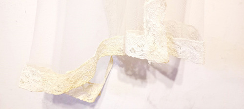 Liquido Mantilla Vintage De Tul Y Puntillas Impecable (Usado)