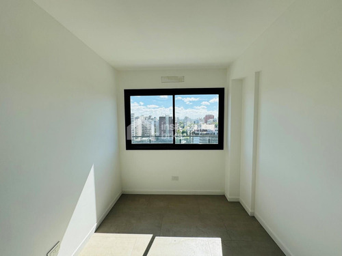 Se Vende Departamento 3 Amb Con Vista Desde Un Piso 12 En Villa Urquiza