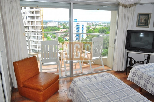 Apartamento Con Excelentes Servicios-ref:1801