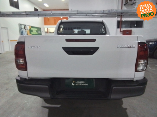 Toyota Hilux 2.8 D-4D TURBO DIESEL CHASSI 4X4 MANUAL