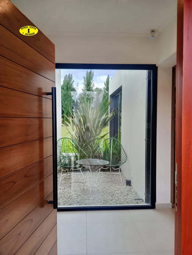 3429ml- Casa En Venta En Santa Irene, Comarcas De Lujan