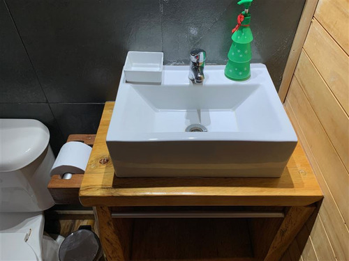 En Venta Complejo Turístico En Lago Colbún