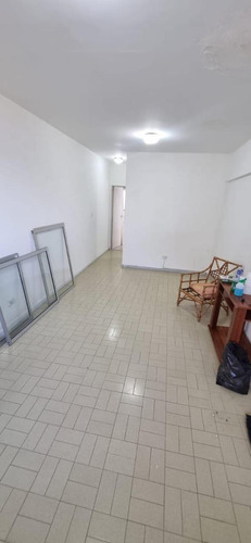 Departamento En Venta - 1 Dormitorio 1 Baño 1 Cochera - 50mts2 - Necochea