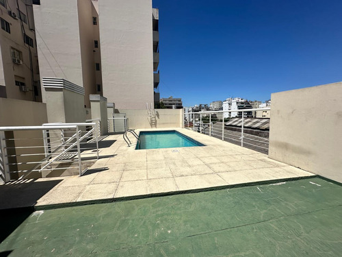 Venta Con Renta-monoambiente-piscina