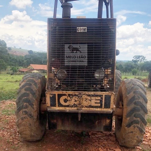 Pá Carregadeira Case W18 4x4 - Ano 1989 - Trabalhando
