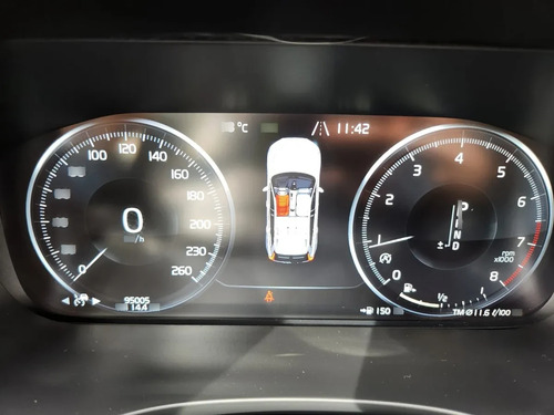 Volvo Xc60 2.4 T5 Momentum At 4x4 2020