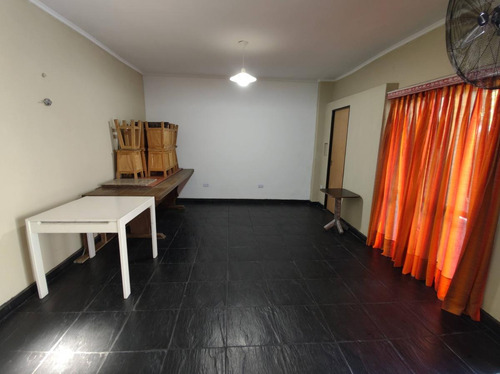 Imagen 23 de 25 de Casa - San Justo