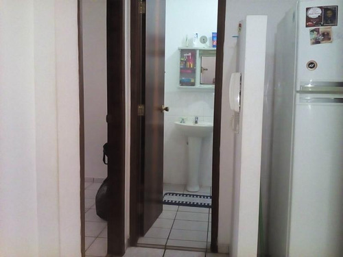 Imagem 4 de 15 de Casas 1 Quarto Para Venda Em Praia Grande, Solemar, 1 Dormitório, 1 Banheiro, 1 Vaga - 390_2-935838