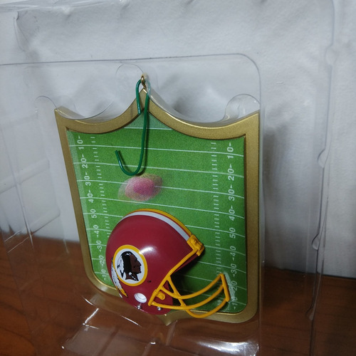 Imagen 6 de 7 de Adorno Nfl Redskins Hallmark