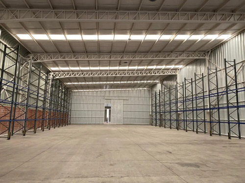 Arriendo Bodegas De 1600m2 En San Bernardo
