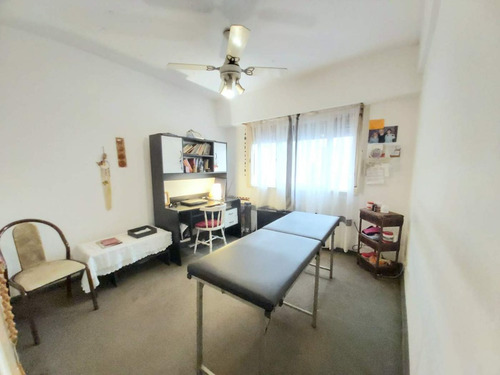 Departamento 4 Ambientes Venta Flores Balcon