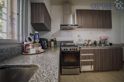 Triplex En Villa Devoto, En Ph, 4 Ambientes, 3 Baños, Balcón Aterrazado, Patio, Terraza Quincho.