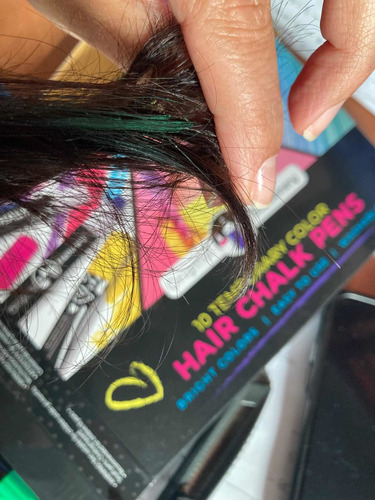 Imagen 9 de 10 de Tizas De Colores Para Pintar Cabello Maquillaje Para Niñas