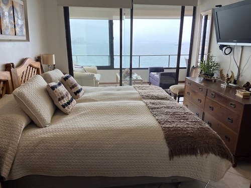 Arriendo Departamento Amoblado Por Días, Espectacular Vista