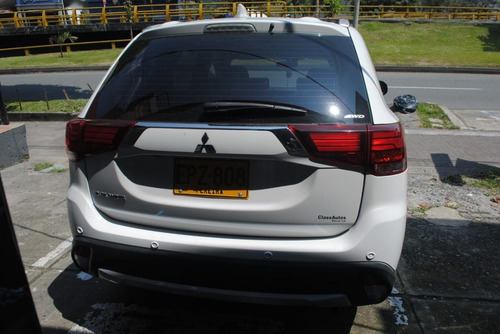 Mitsubishi Outlander 2019