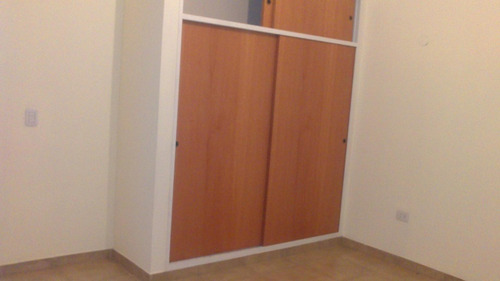 Imagen 11 de 14 de Casa Independiente En P.h. Al Frente.