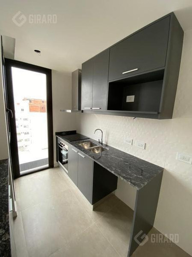 Edificio Bonjo V, Semipiso De 2 Ambientes A Estrenar. Guemes