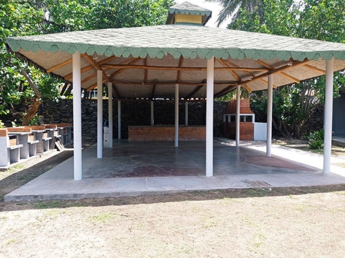 Imagen 9 de 11 de Casa En Alquiler Tucacas