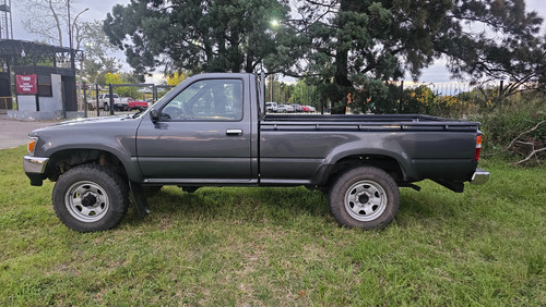 Toyota Hilux 2.8 S/cab 4x4 D