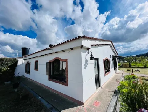 Casa Finca En Cogua Con Potrero Y Quebrada