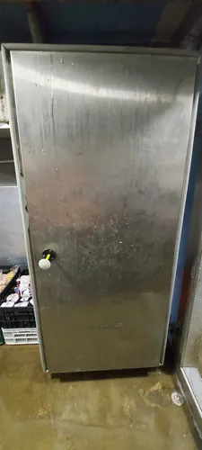 Puerta Para Cuarto Cava (Usado)
