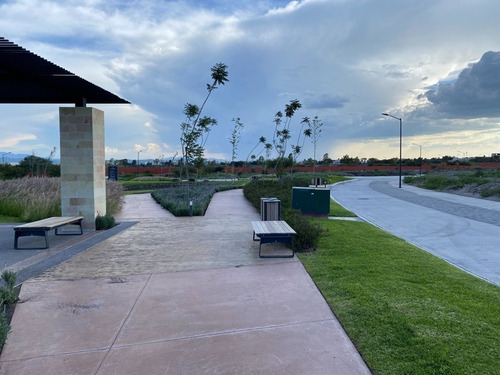 Terreno En Venta Frente A Área Verde- La Espiga