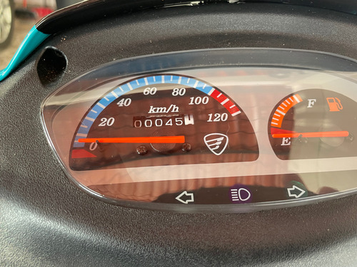 Motocicleta Automática Tipo Scoote