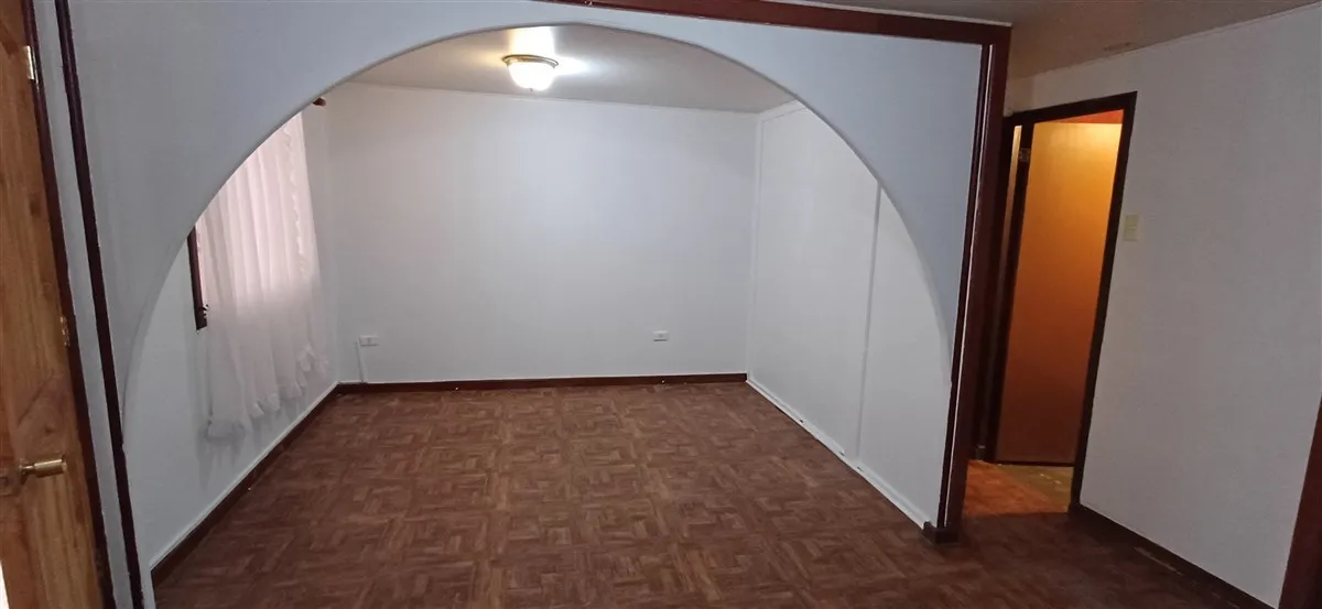 Imagen 3 de 17 de Terreno Con Casa Amplia En Venta De 3 Dorm. En Alto Hospicio