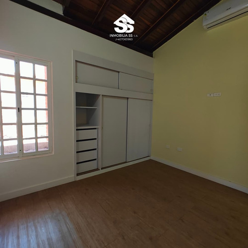 Se Vende Hermosa Casa En Urb. Aramagua Country - Maracay