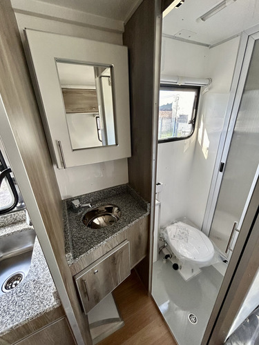 Casa Rodante Alta Gama 650 Metros Kaisen Para 6 Personas