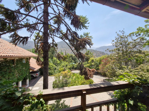 Casa En Venta De 5d/5b El Arrayan - Lo Barnechea