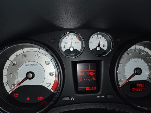 Imagen 9 de 9 de Peugeot 408 2015 1.6 Allure Plus Thp 163cv