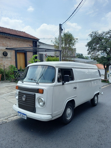 Kombi Furgao 2010 1.4 Flex 4 Pneus Novos Revisada