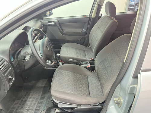 Chevrolet Astra Advantage 2.0 MPFI 8V FlexPower 5p