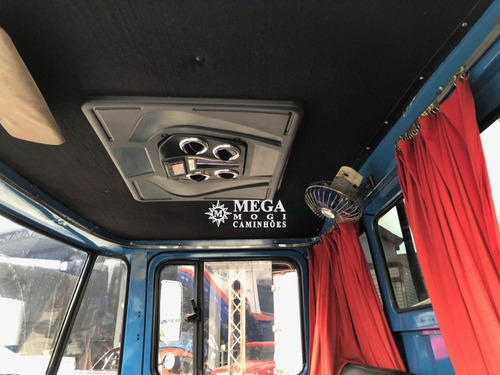 Imagem 9 de 13 de Mb 608 No Chassis 6,5m