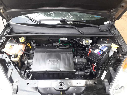Ford Fiesta Sedan 1.0 Flex 2008 Completo