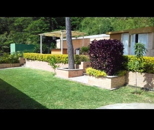 Imagen 3 de 17 de Venta De Hermosa Casa En Cumbres De Curumo / Ofc 20-19828