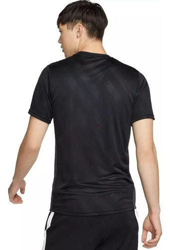 Camiseta Nike Brethe Academy (talle L) (Usado)