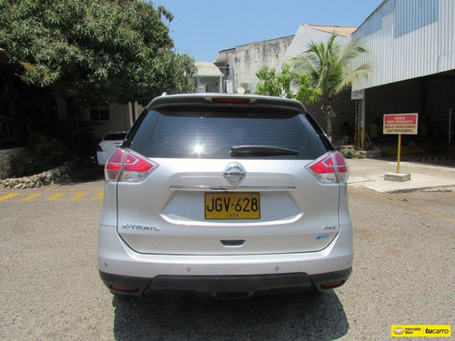 Nissan X-trail 2.5 Exclusive
