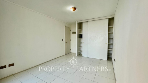 Arriendo!! Departamento Cercano A Metro Parque O'h...
