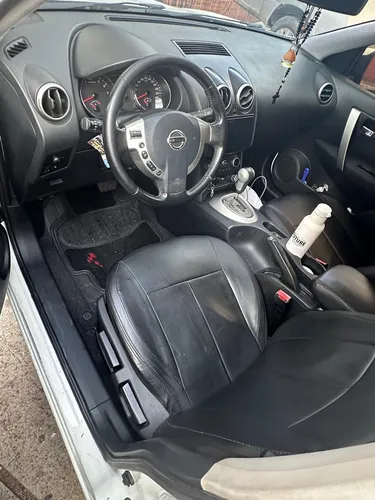 Nissan Qashqai 2.0l 4wd +2 4x2