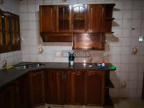 Imagen 17 de 20 de Casa Con Departamento Interno En Rodeo Del Medio: