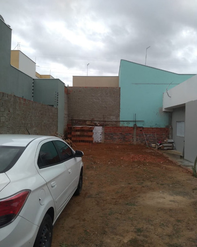 Imagem 4 de 10 de Casa De 62m² Em Terreno De 241m² Muito Espaço Para Construir - Ca00351 - 68587228